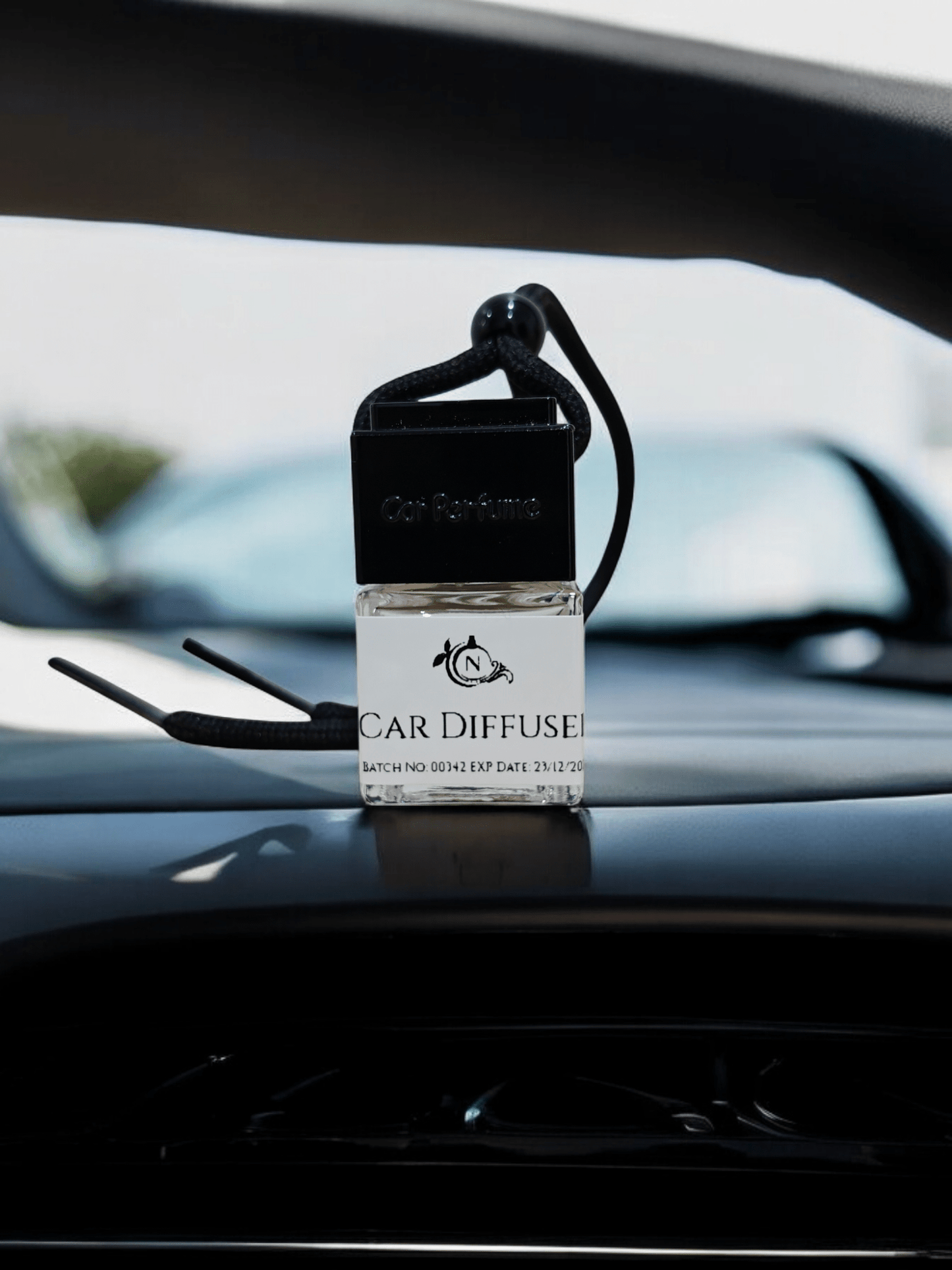 Noble Notes Smoky Wood Car Diffuser - Luxury Woody Car Fragrance with 25% Concentration